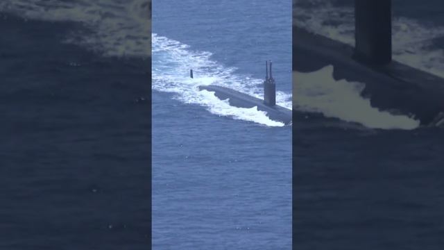 Horrible Moment! US Navy Submarine Emergency Operation in the Red Sea #southchinasea