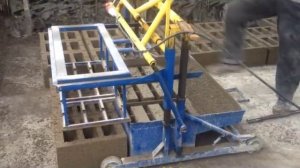 Станок для изготовления шлакоблоков Т-30 wmv