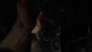 Снятие подшипника с коленчатого вала с помощью мыла