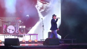 Savage "I just died in your arms tonight" Live 29-09-2018