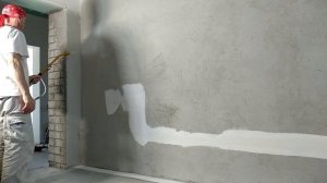 HYVST SPA-95. Первое нанесение шпаклёвки SEMIN airless Garnissant.