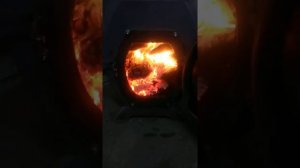 Везувий,печь триумф,отопительная в гараж!!!