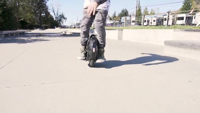 Freestyle Electric Unicycle Riding: King Song 14D (REVlog 5) смотреть онлайн