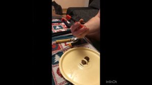 Как засунуть винную пробку в крышку часть 2