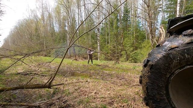 ЭТО не МЕТАЛЛОКОП ЭТО...ДЕЦ / Выбираюсь из ЛЕСА / Выкорчевал участок лебедкой #75 смотреть онлайн