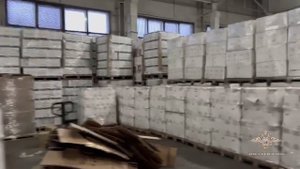 Полицейские нашли производство и склад поддельной водки и коньяка