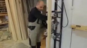 Производство межкомнатных дверей из массива