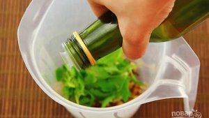 Закуска из грецких орехов с зеленью