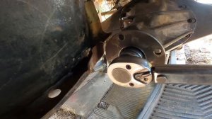 Ремонт заднего редуктора и замена ступичного подшипника на Toyota 4Runner 130