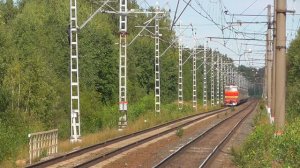 ЧС2Т-1003 со скорым поездом Санкт-Петербург - Воркута