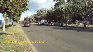 Как безопасно проезжать лежачие полицейские.