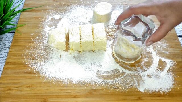 ЛУЧШИЙ ЗАВТРАК ЗА 10 МИНУТ! Сырники как в ресторане! Самые пышные и нежные! Простой рецепт