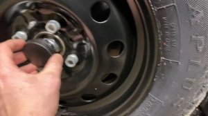 Колпачки ступиц Lada Granta