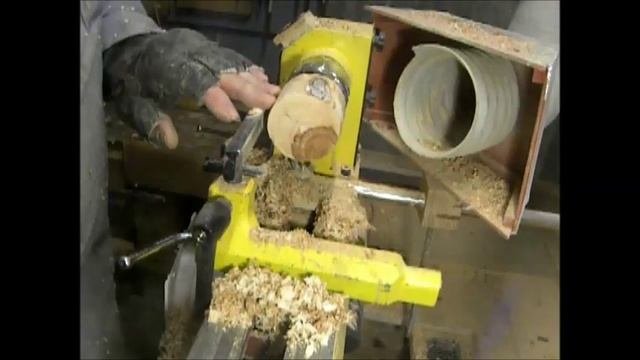 СОЛОНОЧКА ИЗ КУСОЧКА ЯБЛОНЬКИ.