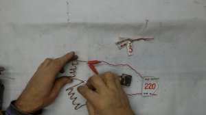 секрет подключения мотора через конденсатор к 220 через колено