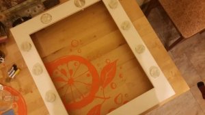 Гримерное зеркало с подсветкой своими руками