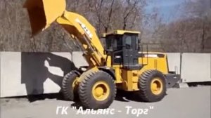 Фронтальный погрузчик XCMG LW500F