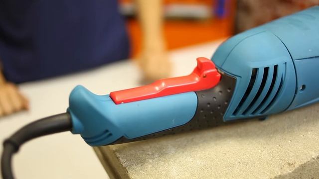 Углошлифовальная машина УШМ, болгарка 230 мм, 2600 Вт, STURM, AG9524P смотреть онлайн