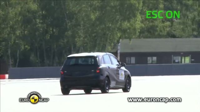 Euro NCAP | Mercedes-Benz B-Class | 2011 | ESC test смотреть онлайн