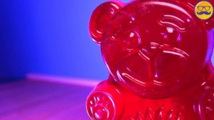 БЫТЬ НОРМАЛЬНЫМ СКУЧНО !!! СКАЗАЛ ЖЕЛЕЙНЫЙ МЕДВЕДЬ ВАЛЕРА | ВАЛЕРА  ВЕСЕЛЫЕ МОМЕНТЫ