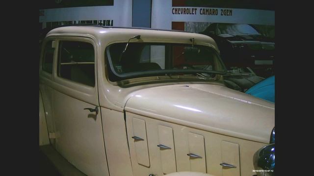 Ретро музей автомобилей в Зеленогорске "Лошадиная сила"