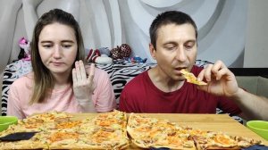 СЕМЕЙНЫЙ МУКБАНГ ДОМАШНЯЯ ПИЦЦА ОТ ДЕНИСА | FAMILY MUKBANG HOMEMADE PIZZA #pizza #mukbang #мукбанг