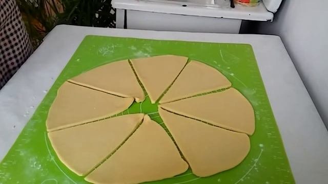 Рогалики с вареной сгущенкой!