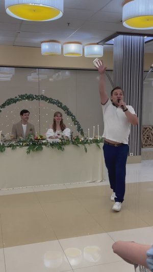 Гость спел молодым на свадьбе. Владимир Бутусов, Вячеслав Абросимов, Ирина Нэлсо