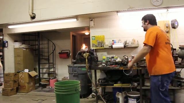 Honda GX-35 blow-up FAIL смотреть онлайн