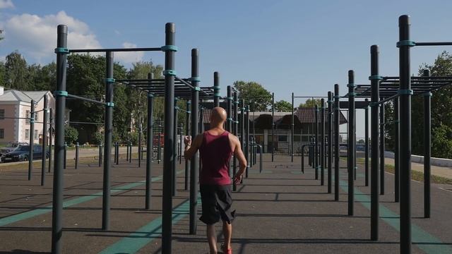 Как подтягиваться на одной руке, STREET Workout Pskov (Псков) смотреть онлайн