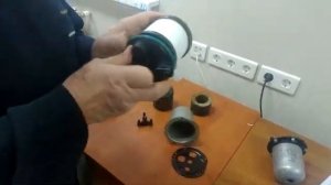 Замена топливного фильтра на Рено