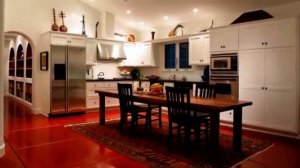 КАКОЙ ПОЛ ПОСТЕЛИТЬ НА КУХНЕ