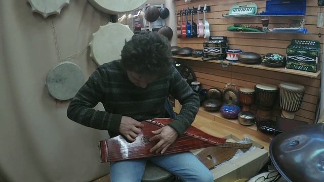 Гусли. Былина об Илье Муромце. Играет мастер-гусельник Максим Гавриленко смотреть онлайн