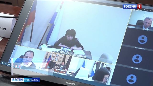 Губернатор края Владимир Солодов встретился с женами камчатских военнослужащих || Вести-Камчатка
