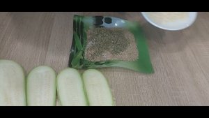 Кабачки в панировочных сухарях. Кабачки в кляре. Хрустящие кабачки. Кабачки . Кулинария.