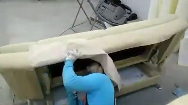 Перетяжка дивана