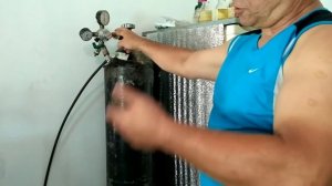 Как правильно за газировать воду !