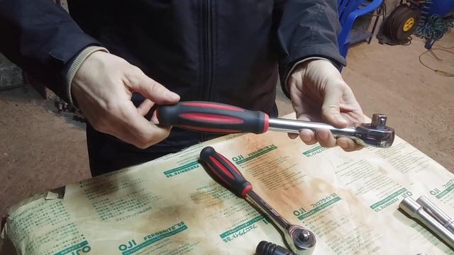 В помощь мастерам. Трещотка ротационная. JTC смотреть онлайн