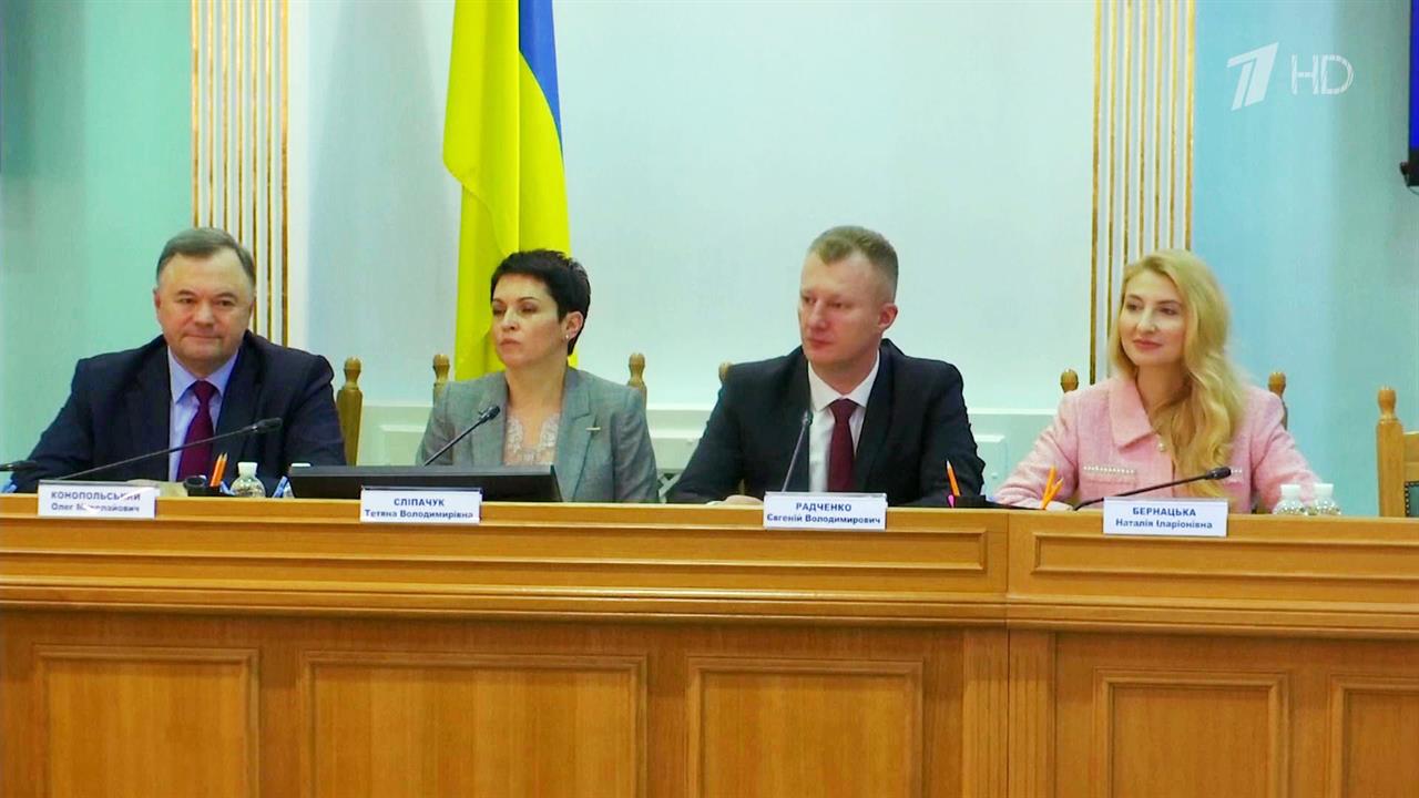 Центризбирком Украины объявит официальные результаты второго тура выборов президента