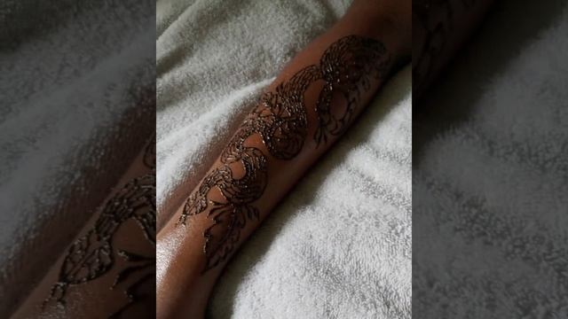 Henna Snake