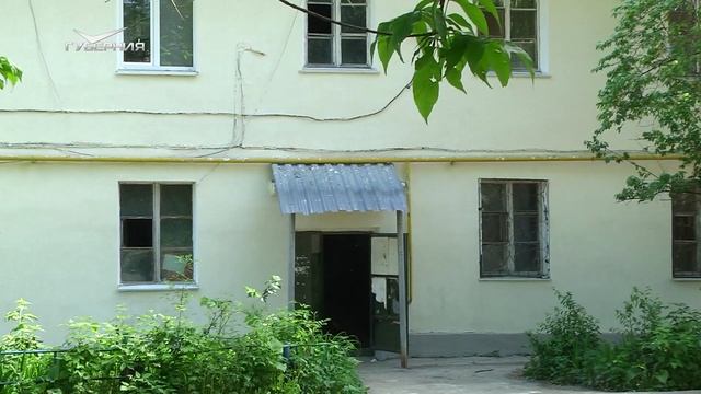 Жили почти под открытым небом: в Самаре ремонтируют кровлю дома на проспекте Кирова смотреть онлайн