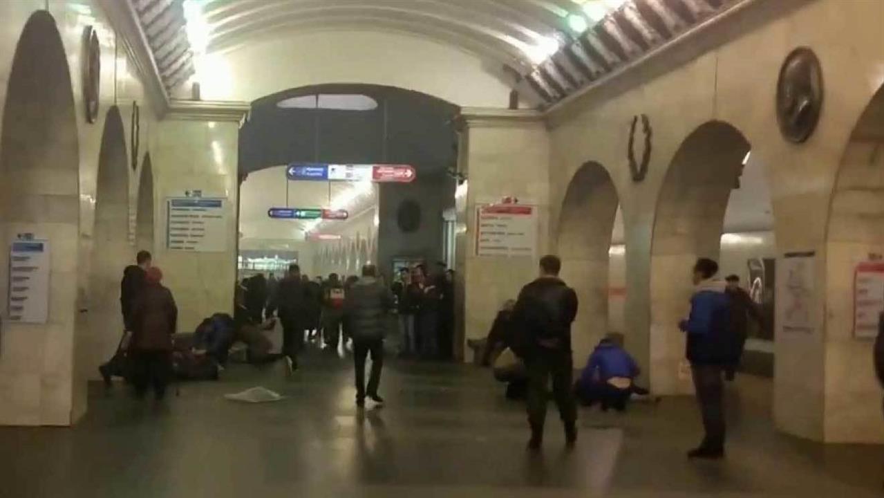 СМИ: Спецслужбы обладали информацией о подготовке теракта и смогли предотвратить взрыв второй бомбы