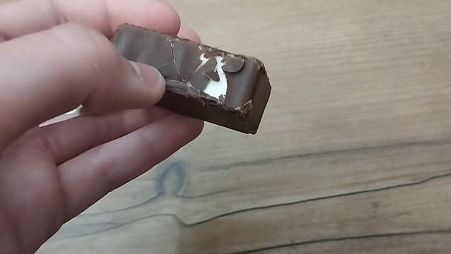 Обзор на шоколадный батончик! Шоколадный батончик! Смешно! смотреть онлайн