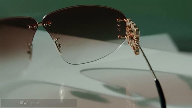 Солнцезащитные очки LOEWE LW40048U | Обзор смотреть онлайн