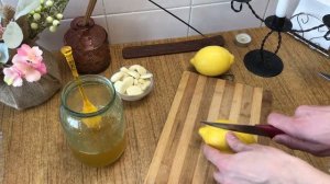 МЁД + ЛИМОН + ЧЕСНОК. Смесь для укрепления ИММУНИТЕТА.