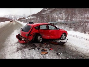 Как рвется и гниет Mazda 3. Случаи из жизни.