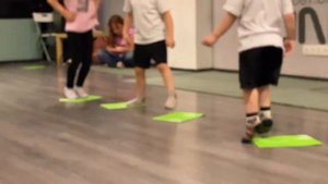 Игровая ритмика + йога. Занятия для детей 2 -4 года.Танцы и музыкальное развитие.Уникальная методик