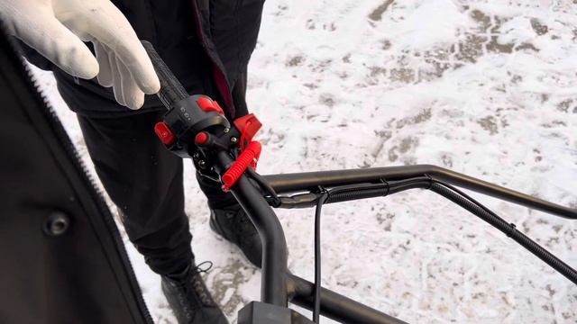 Мотобуксировщик в багажнике Tesla. смотреть онлайн