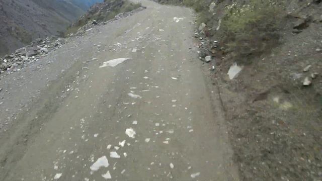 Горный Алтай перевал Кату Ярык. Подъем вверх на двух мотоциклах. смотреть онлайн