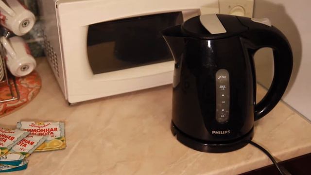 Удаление накипи из чайника Philips HD4646/20 смотреть онлайн